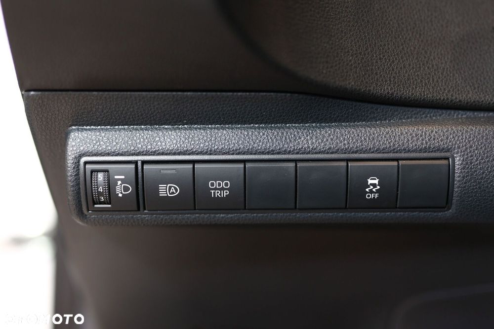 Toyota Corolla 1.8 Hybrid Comfort - 33