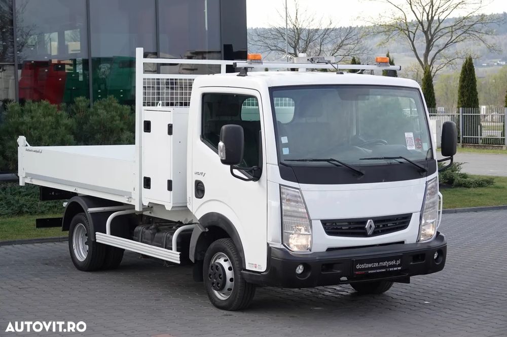 Renault MAXITY 140 / BALATĂ / DOUĂ TRANSPORTURI / MANUALĂ / 3 LOCURI / - 5