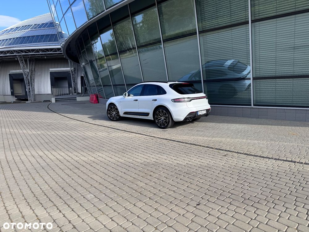 Porsche Macan Standard - 26