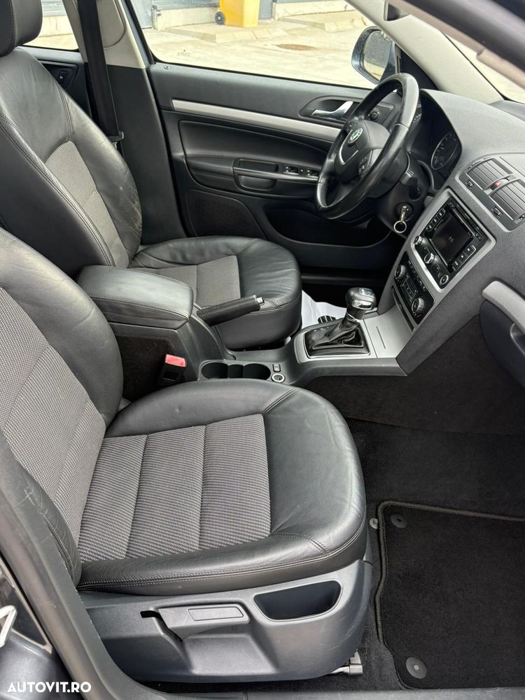 Skoda Octavia 2.0 TDI Business DSG - 13