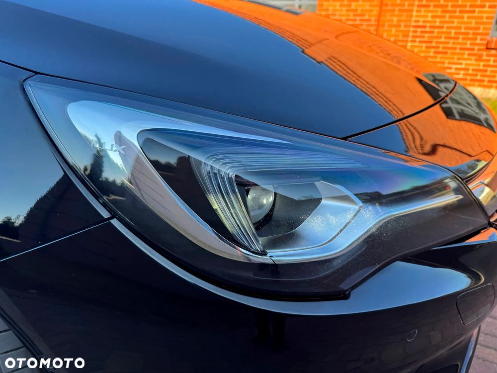 Opel Astra 1.6 CDTI Cosmo - 19