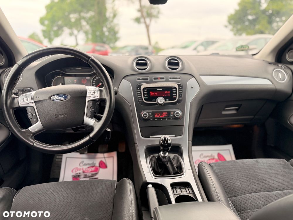 Ford Mondeo 2.0 TDCi Titanium X - 23