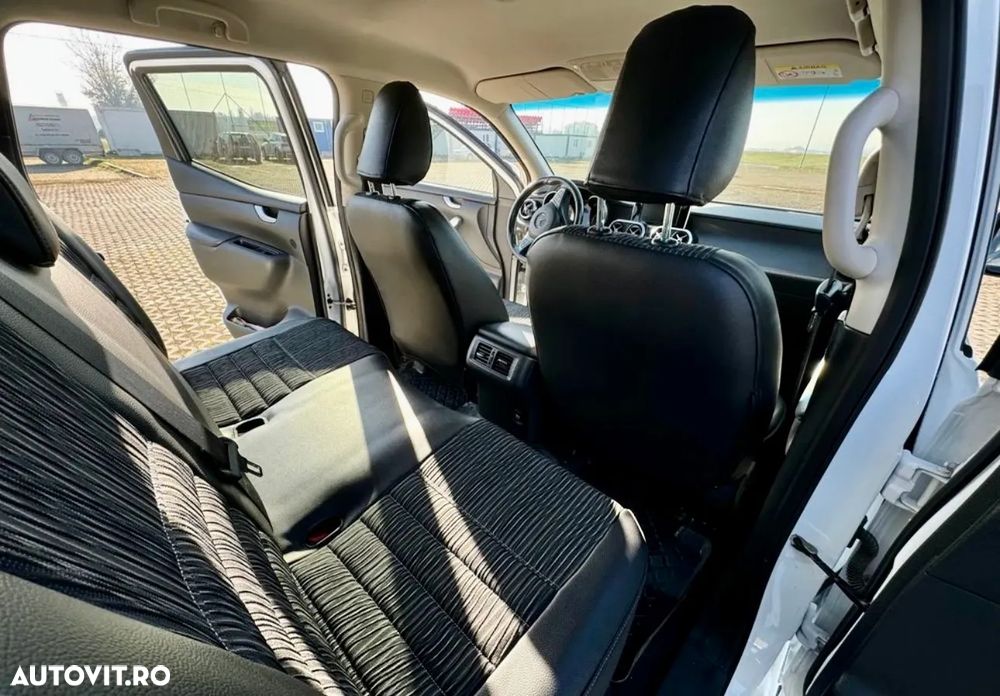 Mercedes-Benz X - 23