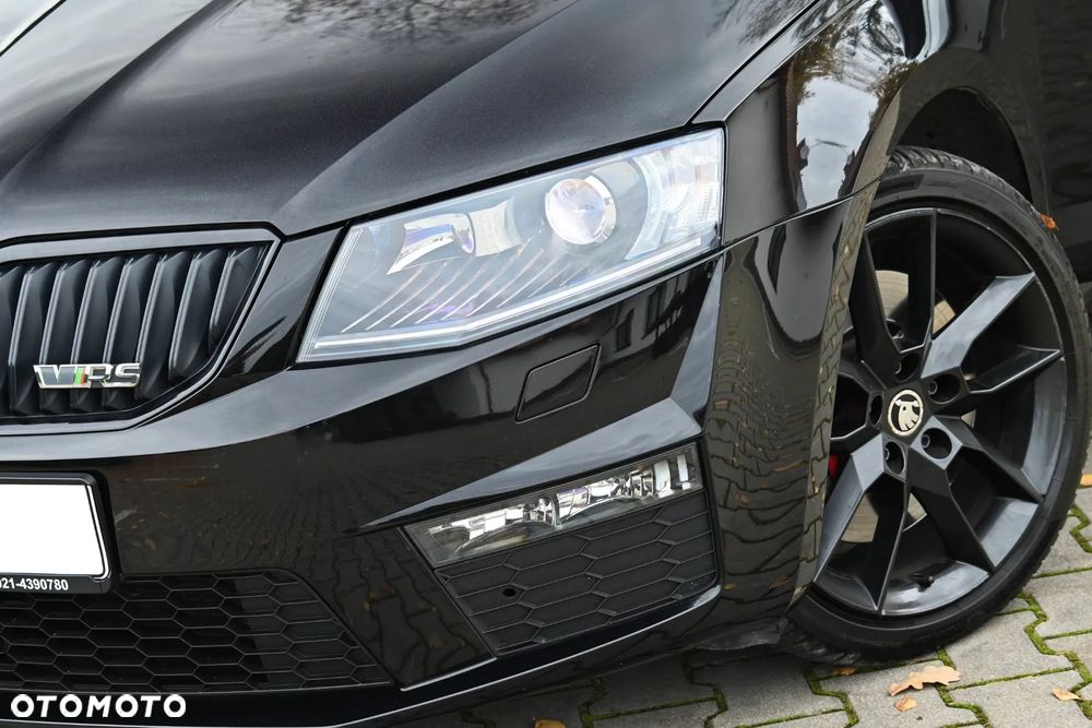 Skoda Octavia ver-2-0-tdi-scr-rs-dsg - 12