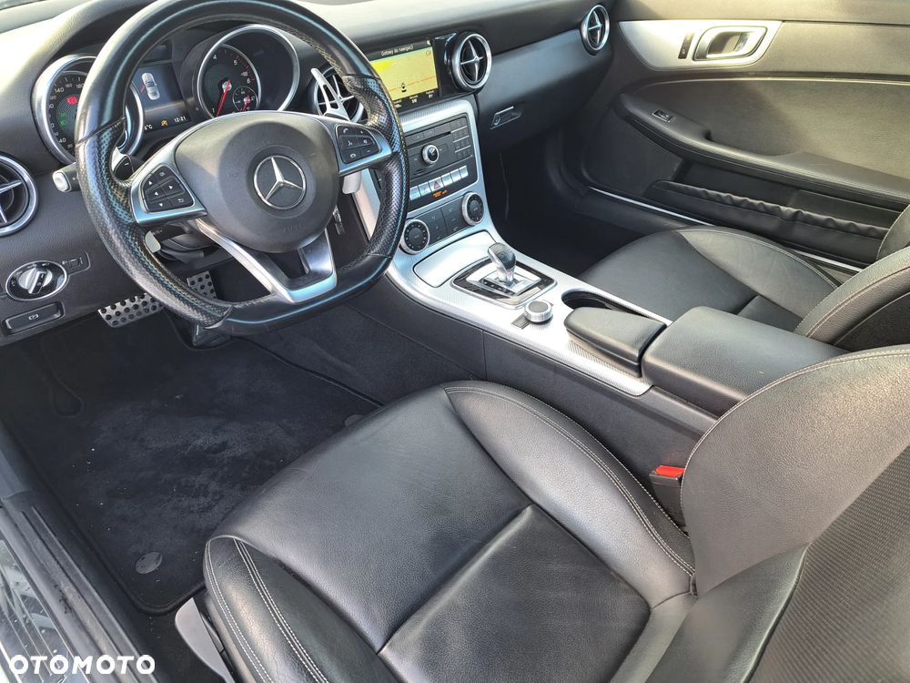 Mercedes-Benz SLC 250 d 9G-TRONIC RedArt Edition - 13