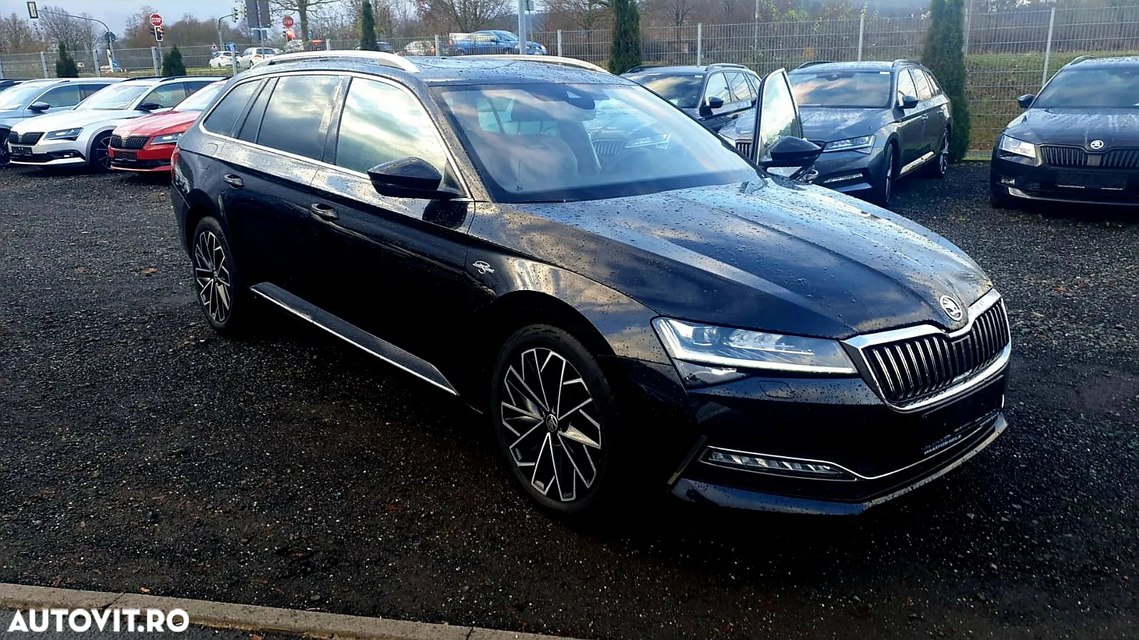 Skoda Superb 2.0 TDI 4X4 DSG Laurin & Klement - 2