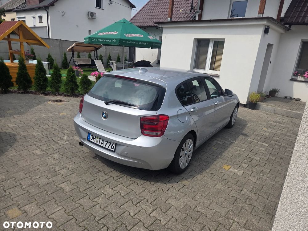 BMW Seria 1 116d DPF - 6