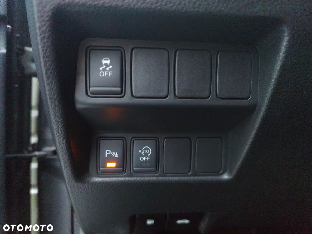 Nissan Qashqai 1.2 DIG-T Tekna EU6 - 18