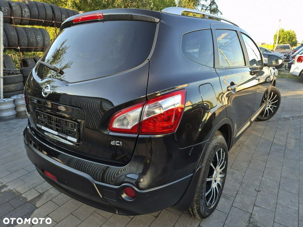 Nissan Qashqai+2 - 4