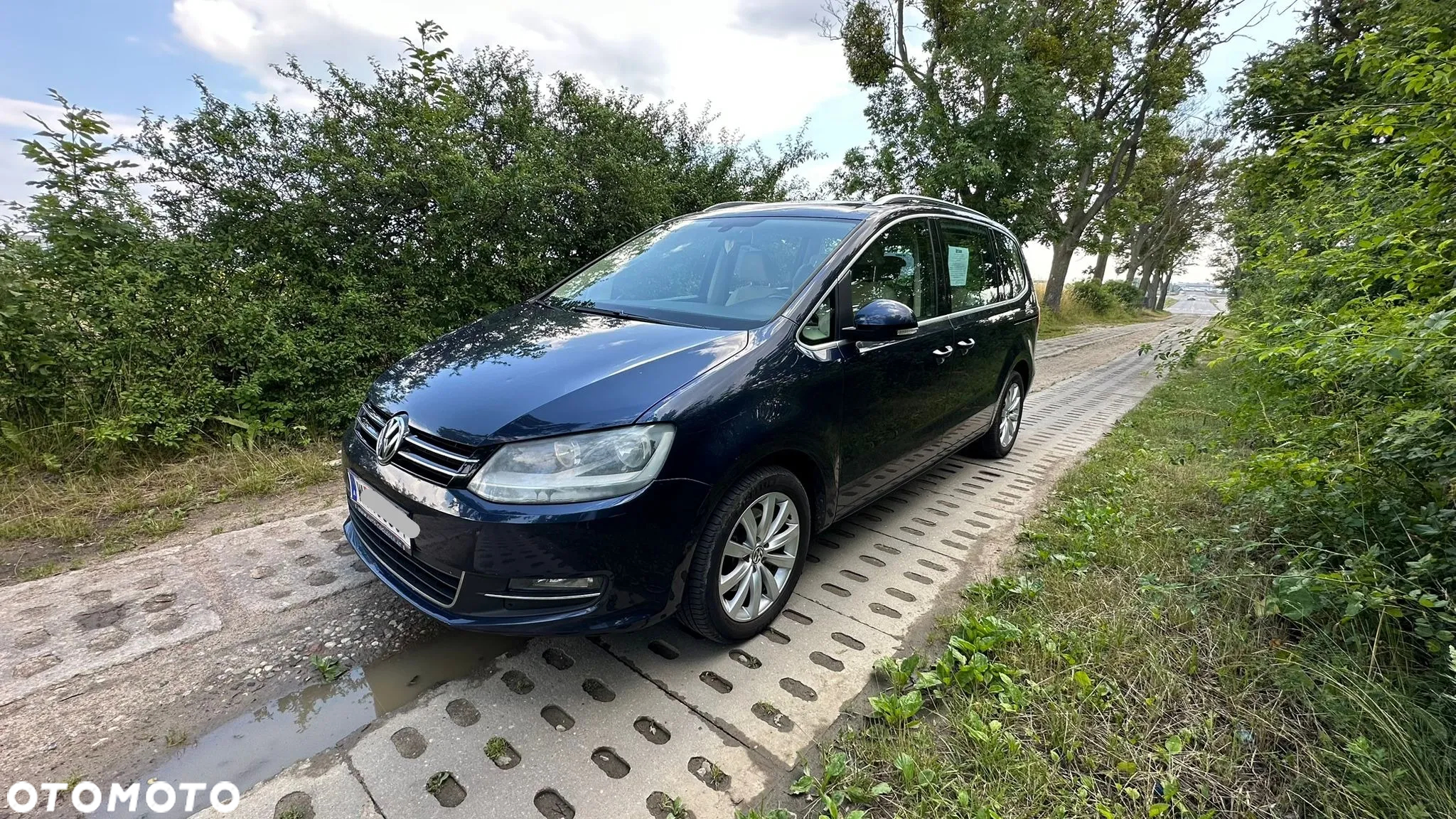 Volkswagen Sharan 2.0 TDI DSG BlueMotion Technology Highline - 2