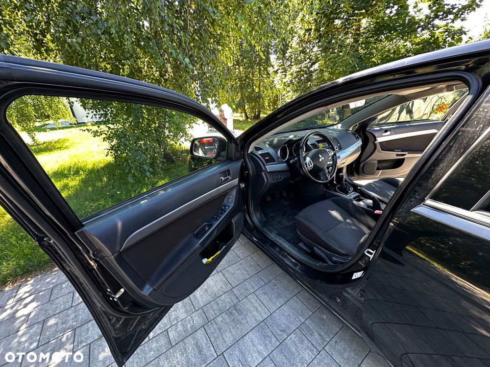 Mitsubishi Lancer 1.8 Invite - 19