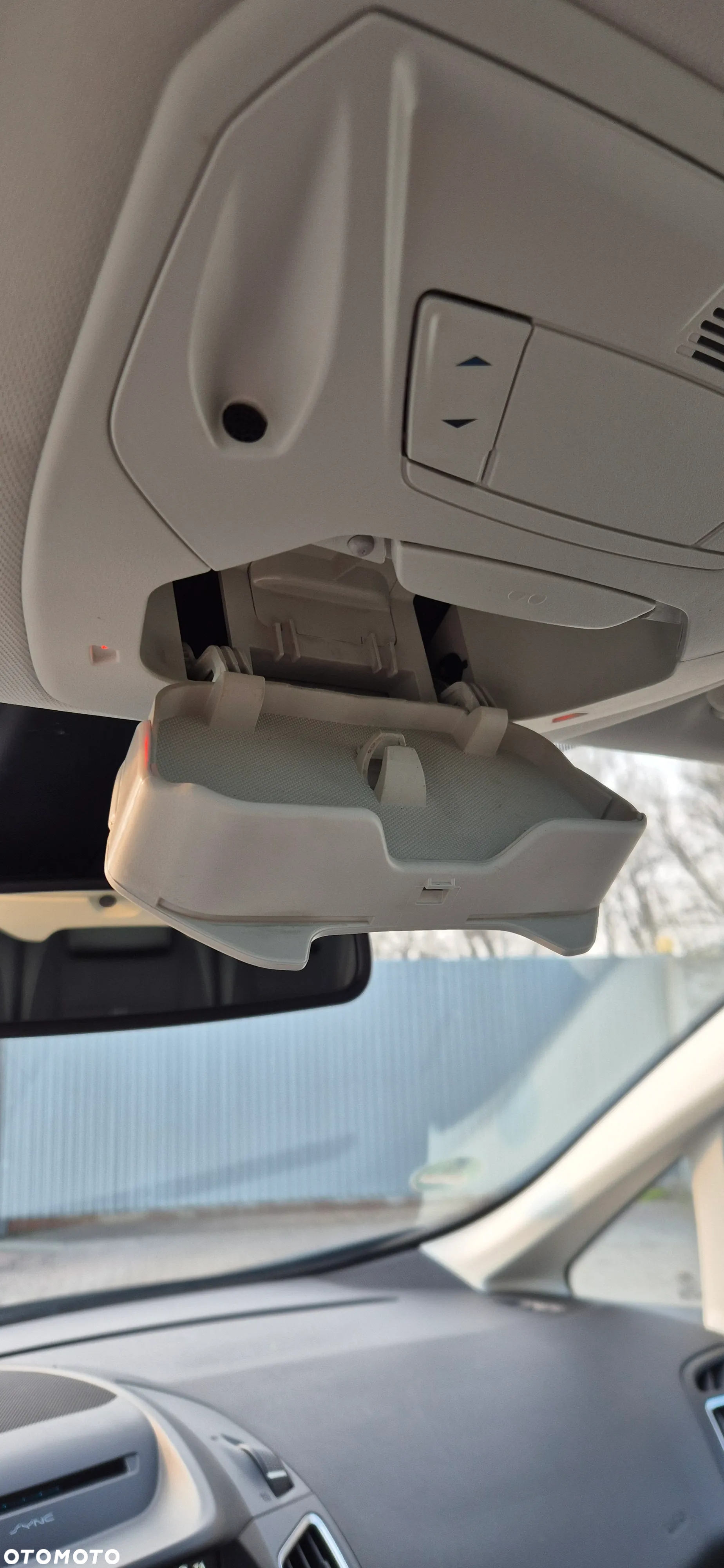Ford C-MAX 2.0 TDCi Titanium ASS - 17