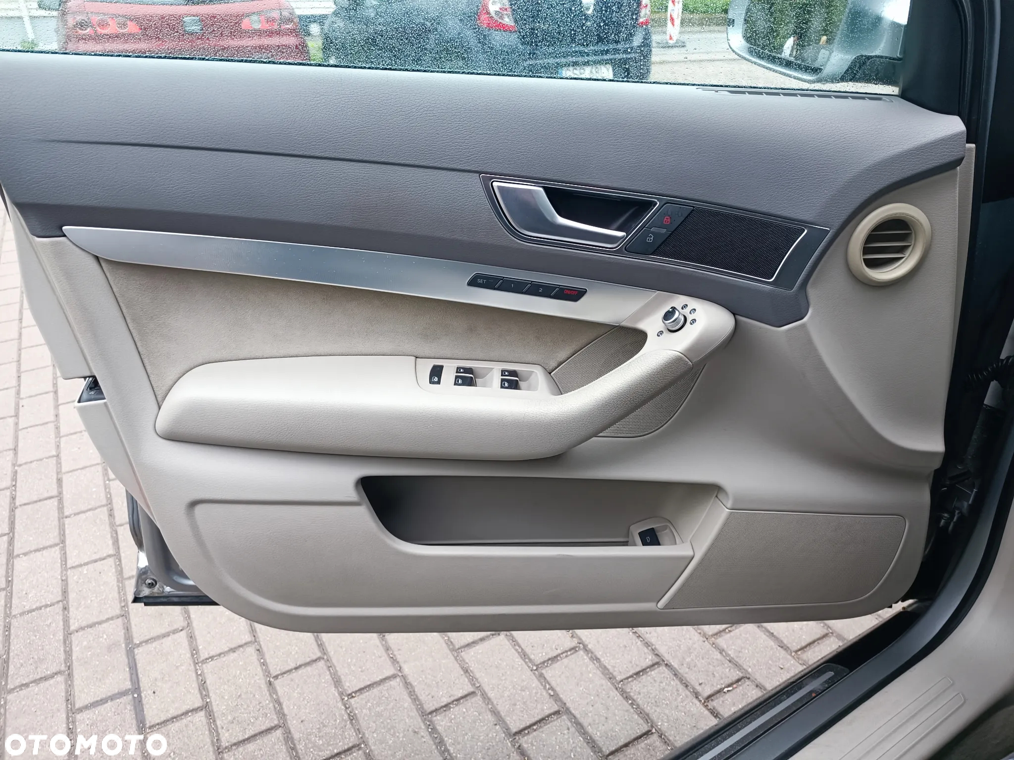 Audi A6 Avant 2.7 TDI DPF quattro tiptronic - 27