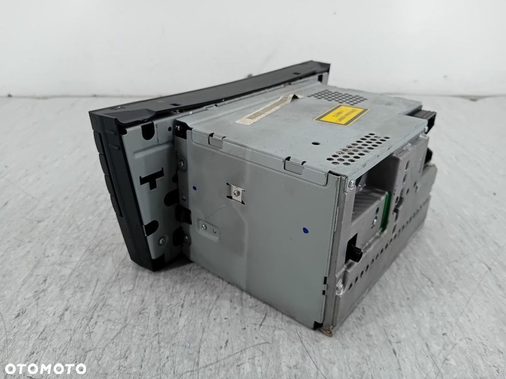 RADIO  MERCEDES-BENZ KLASA E W211 A2118702189  MF2321 - 3