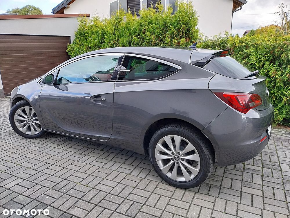 Opel Astra GTC 1.4 Turbo - 5