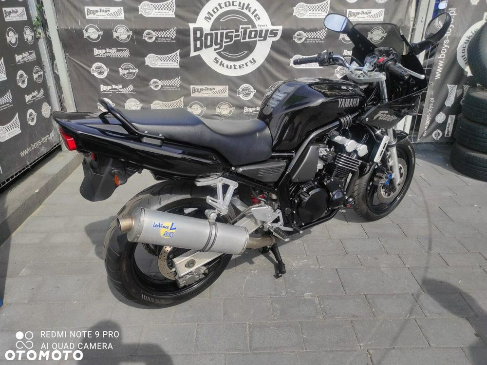 Yamaha FZS - 3