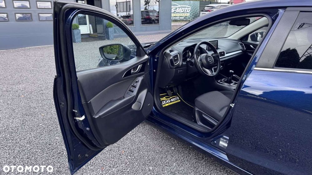 Mazda 3 - 16