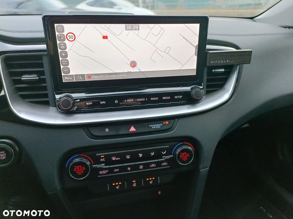 Kia XCeed 1.6 GDI PHEV Business Line DCT - 12