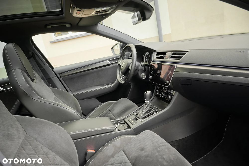 Skoda Superb 1.5 TSI DSG Sportline - 22