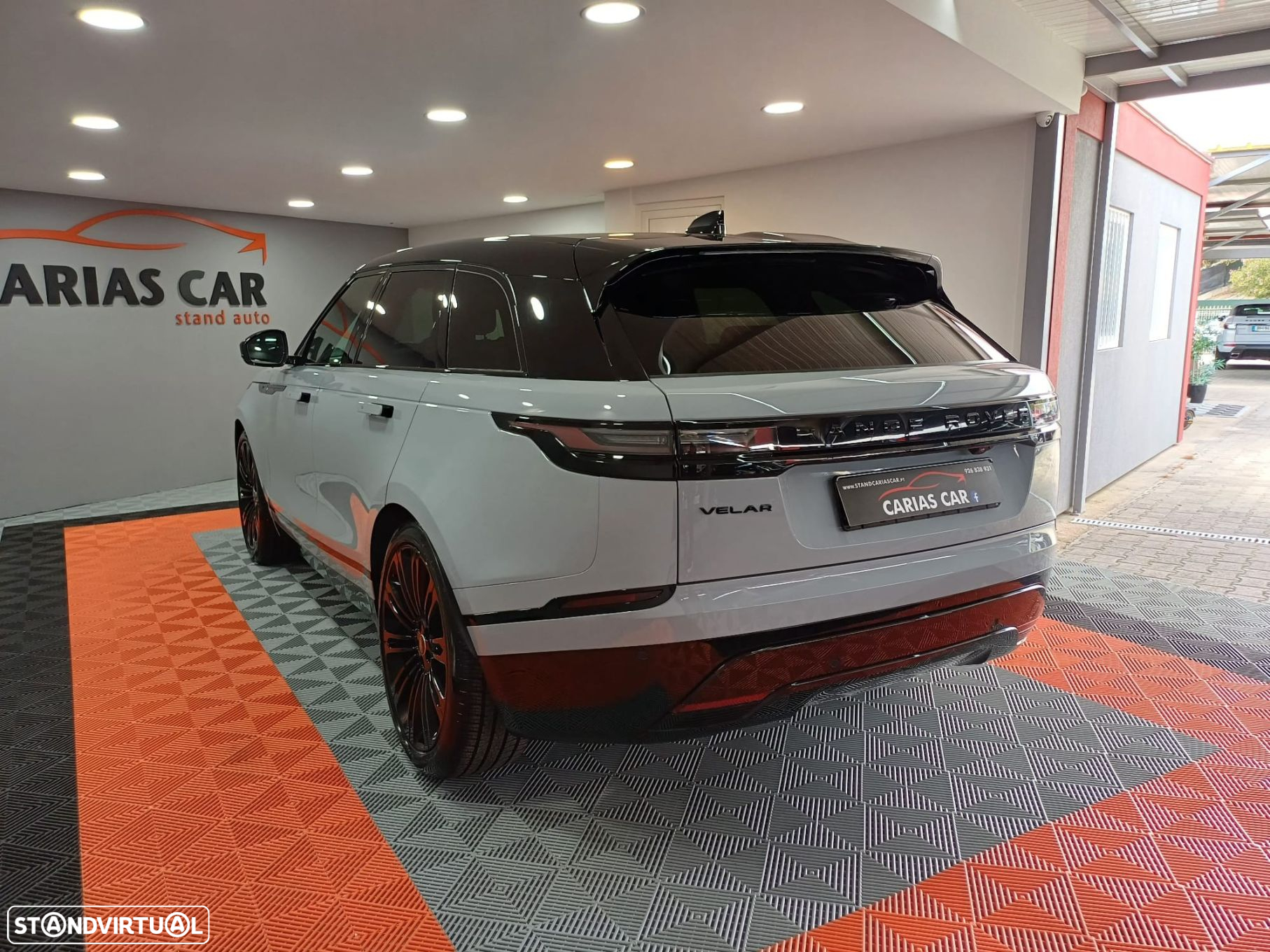 Land Rover Range Rover Velar 2.0 D200 AWD Dynamic SE - 6