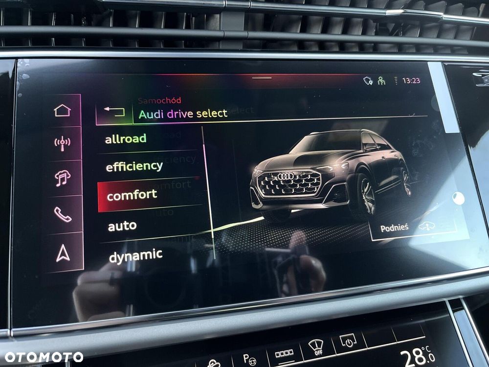 Audi Q8 - 35