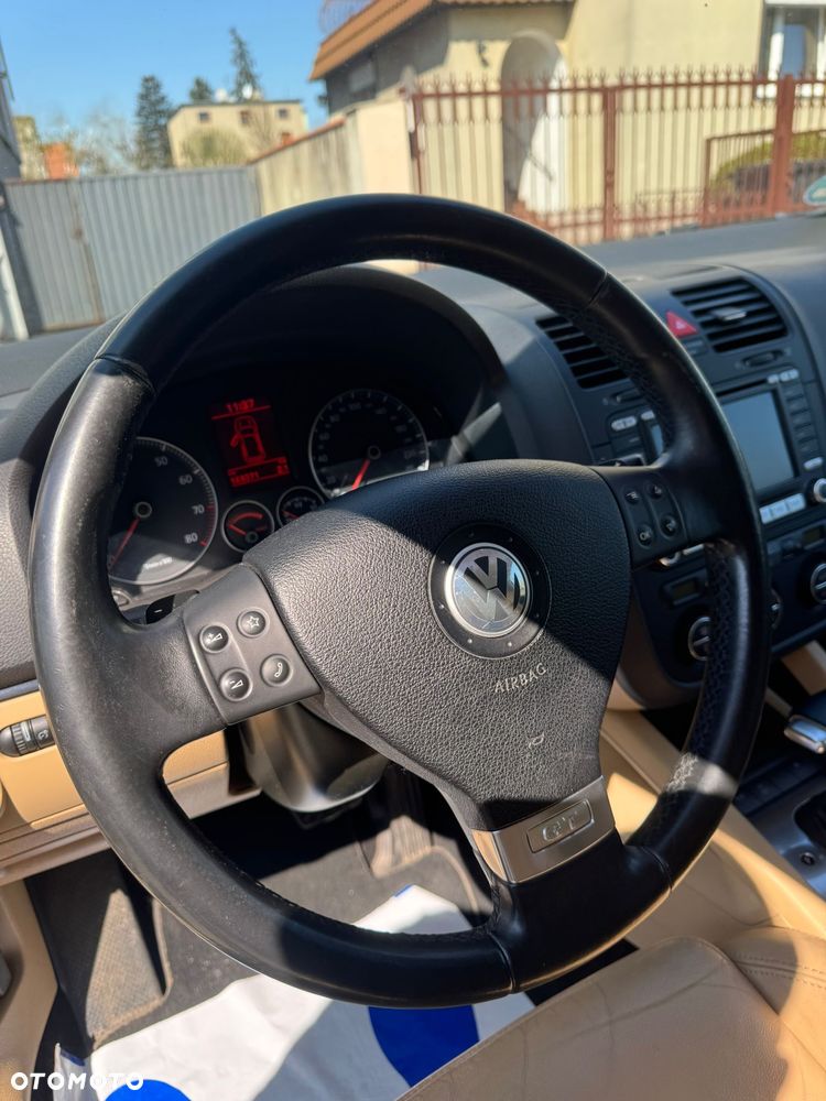 Volkswagen Golf 1.4 TSI DSG GT Sport - 17