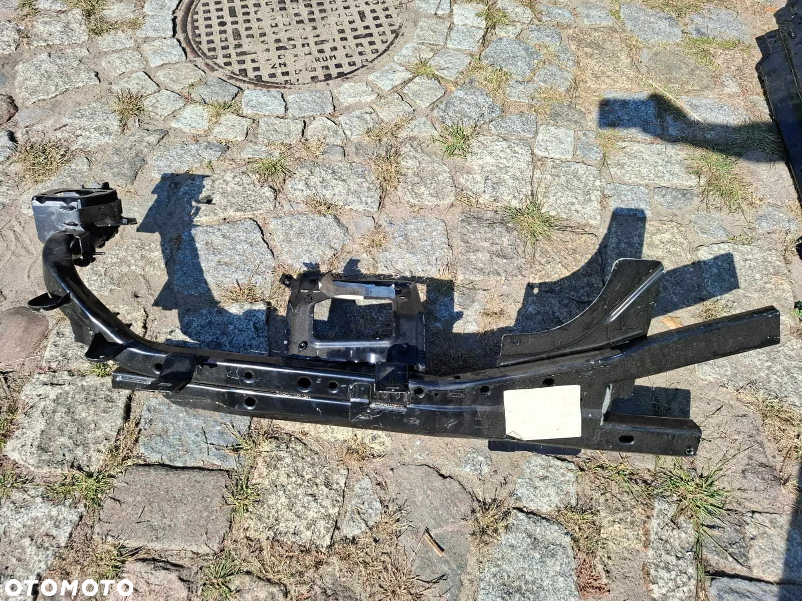 WZMOCNIENIE LEWE BŁOTNIKA FARTUCH JEEP WRANGLER JL 18- 2018-  MOPAR 68302689al - 2
