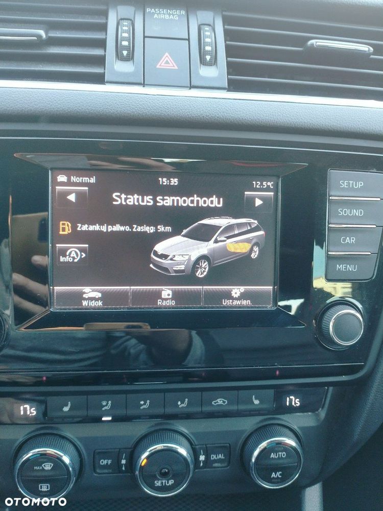 Skoda Octavia 2.0 TDI RS DSG - 27