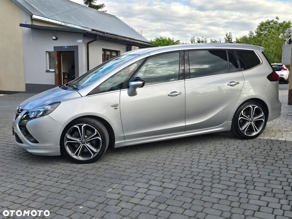 Opel Zafira 1.6 T SIDI Cosmo - 3