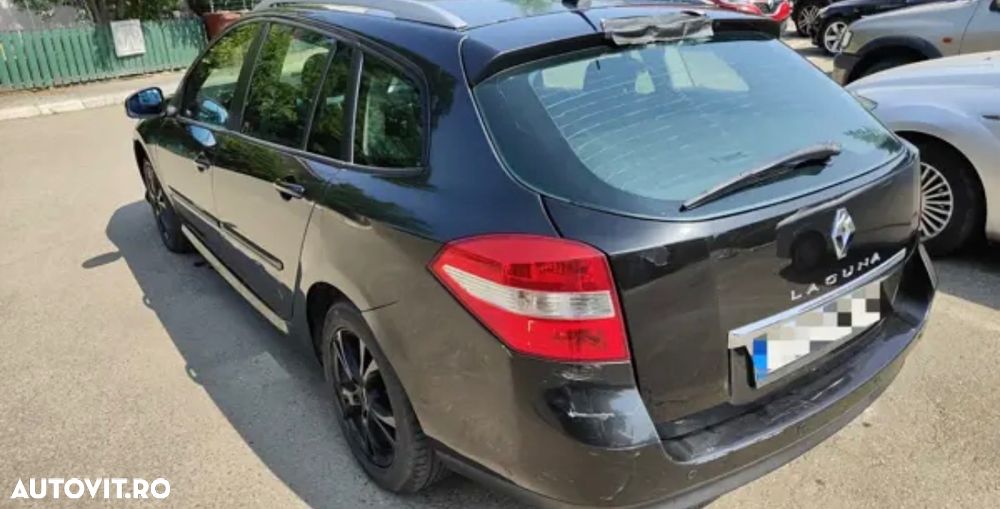 Renault Laguna Estate 2.0 dCi Initiale - 3
