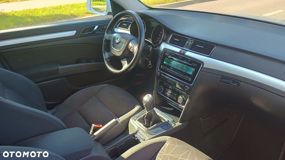 Skoda Superb Combi 2.0 TDI Comfort - 20