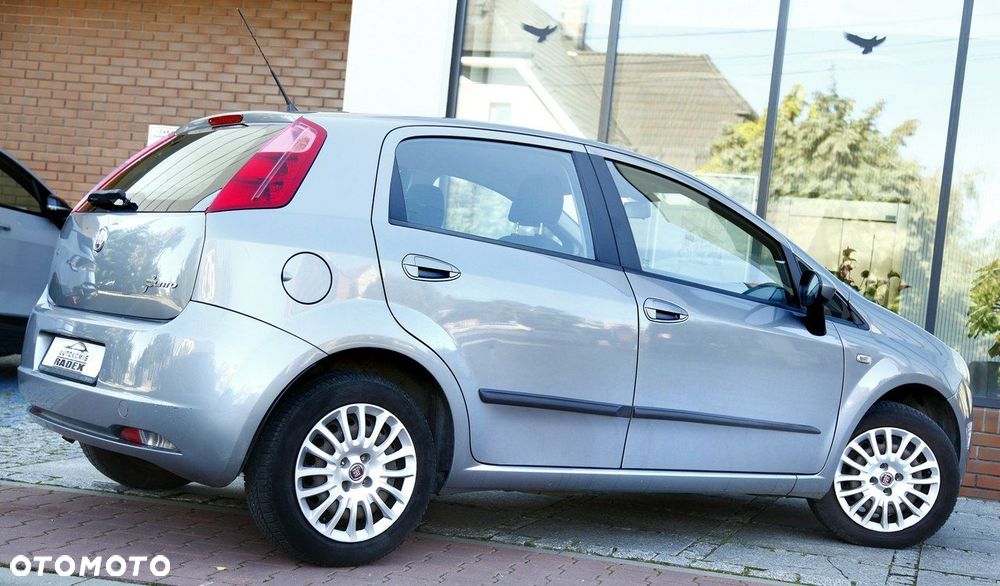 Fiat Punto 1.4 Young - 5