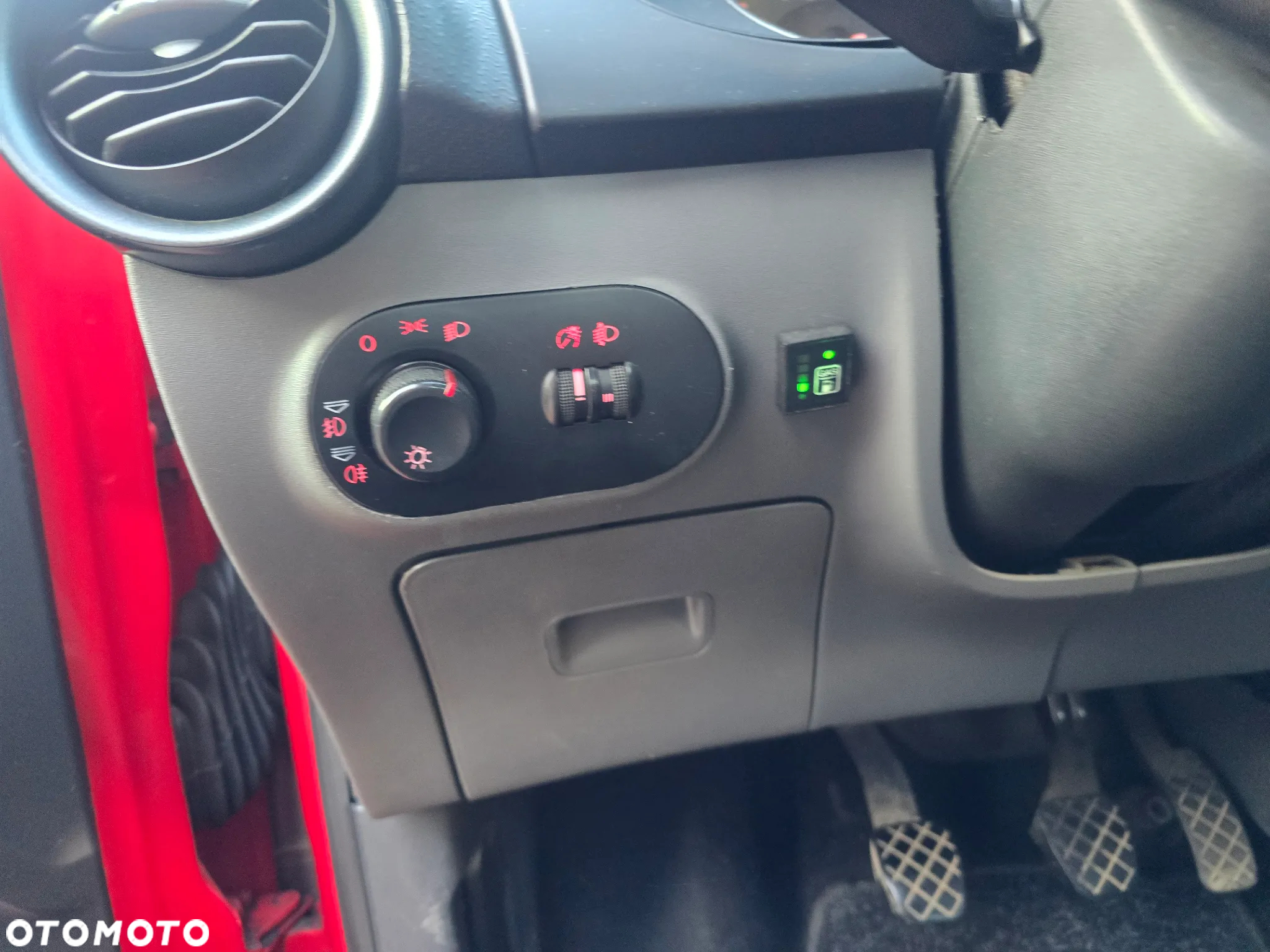 Seat Ibiza 1.2 12V Reference - 29