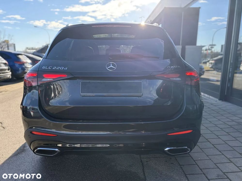 Mercedes-Benz GLC 220 d mHEV 4-Matic AMG Line - 6