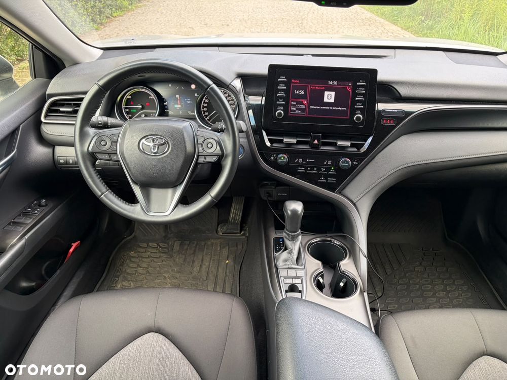 Toyota Camry 2.5 Hybrid Comfort CVT - 14