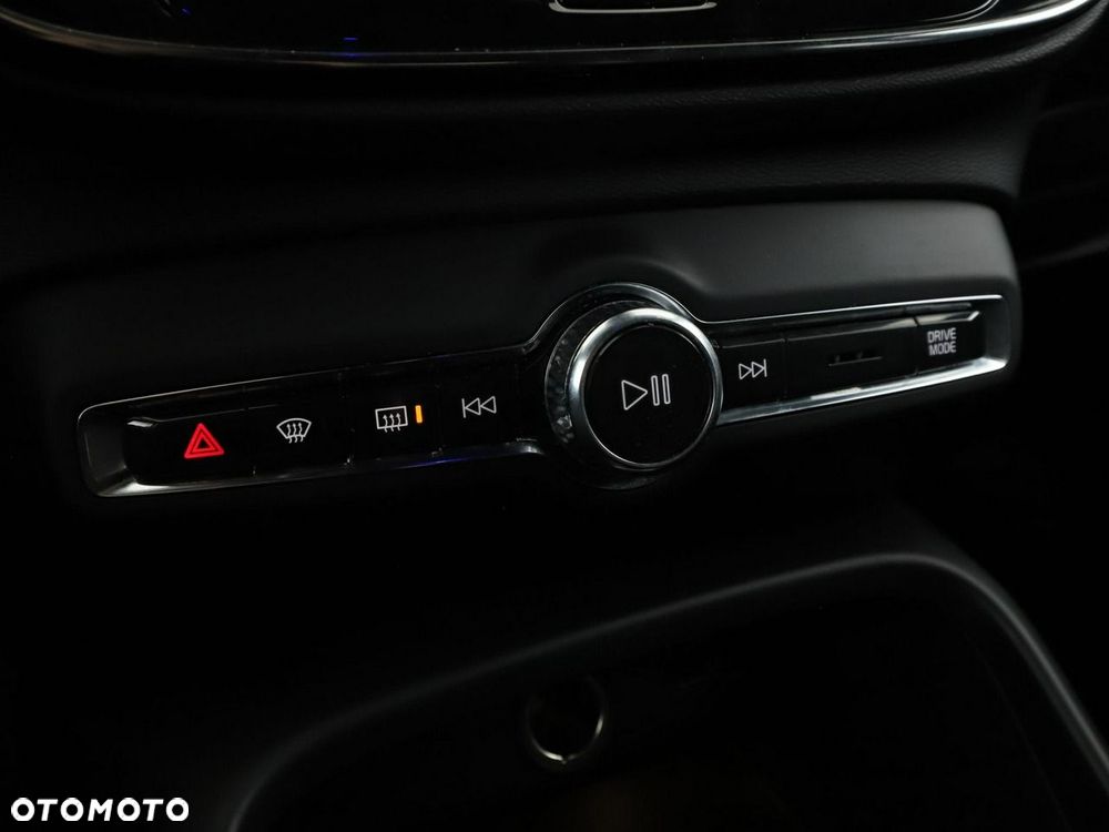 Volvo XC 40 D3 SCR R-Design - 29
