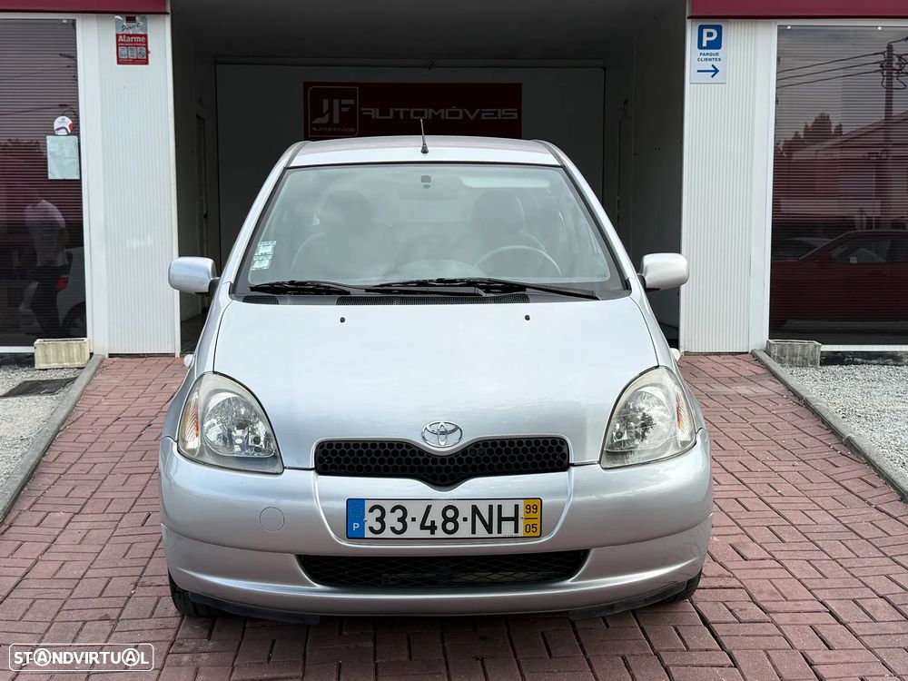 Toyota Yaris 1.0 Sol ABS+CD - 3