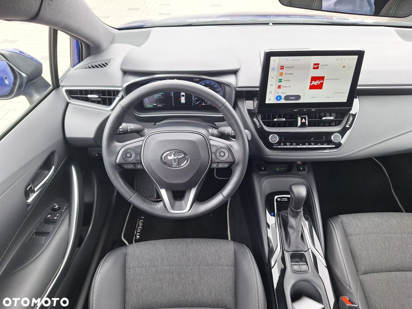 Toyota Corolla - 3
