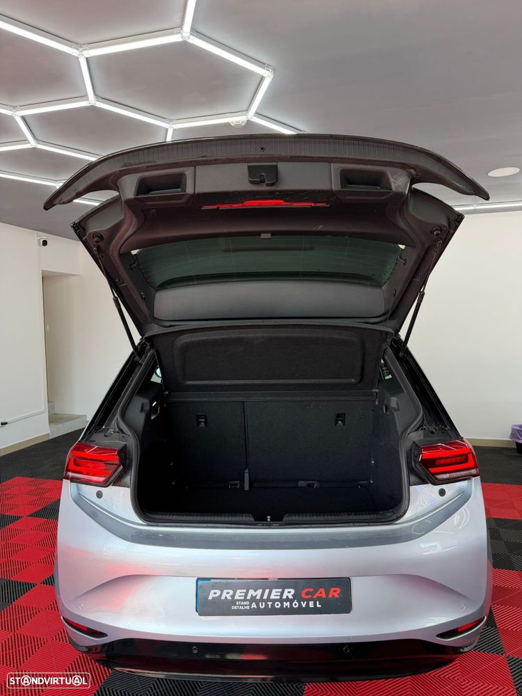 VW ID.3 Pro Performance - 11