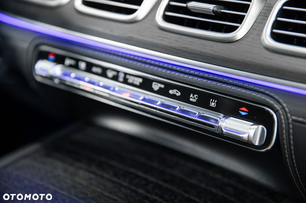 Mercedes-Benz GLE - 25