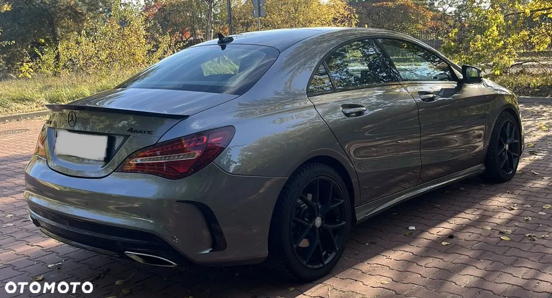 Mercedes-Benz CLA 250 4-Matic AMG Line - 4