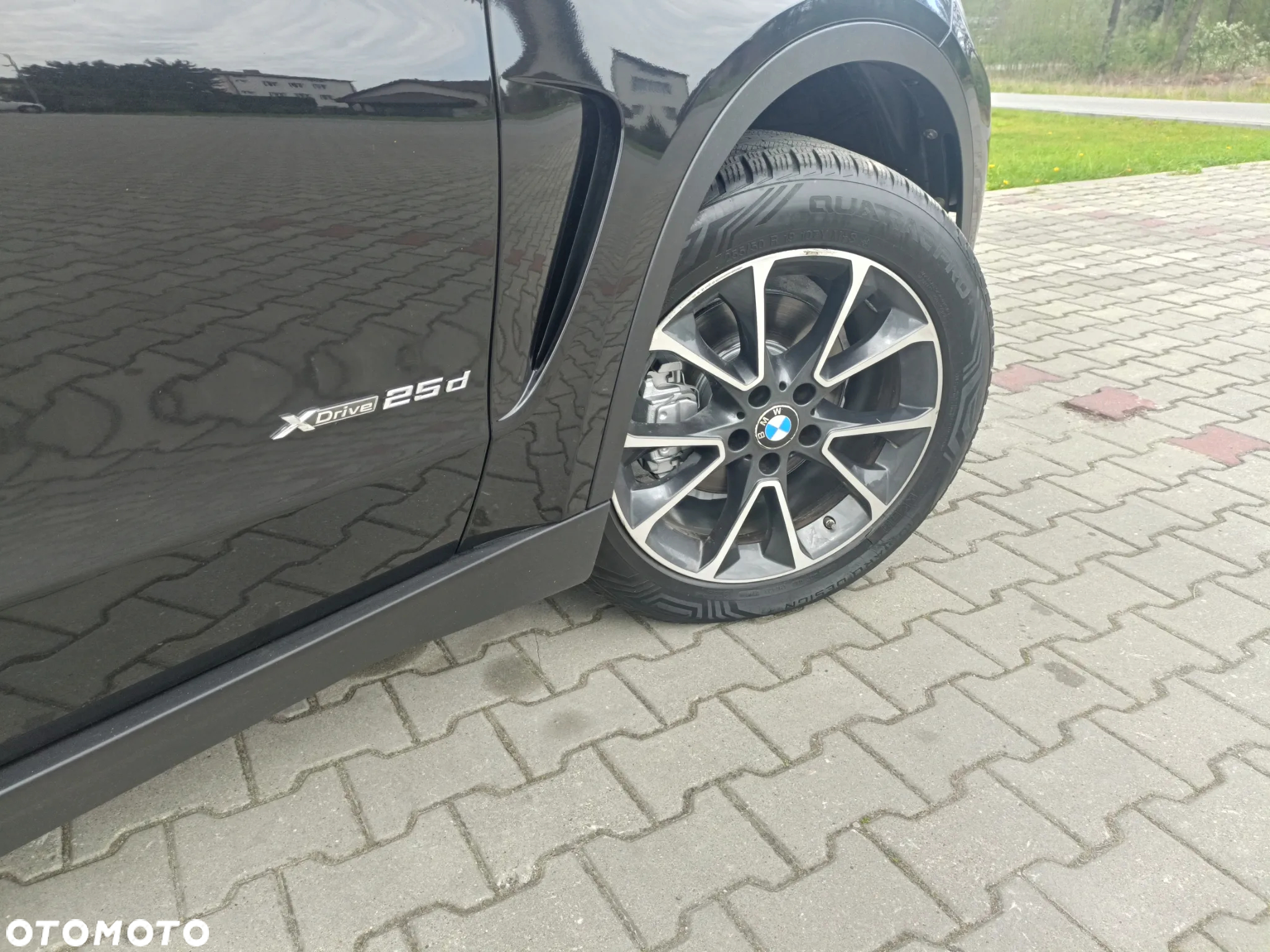 BMW X5 xDrive25d Sport-Aut - 25