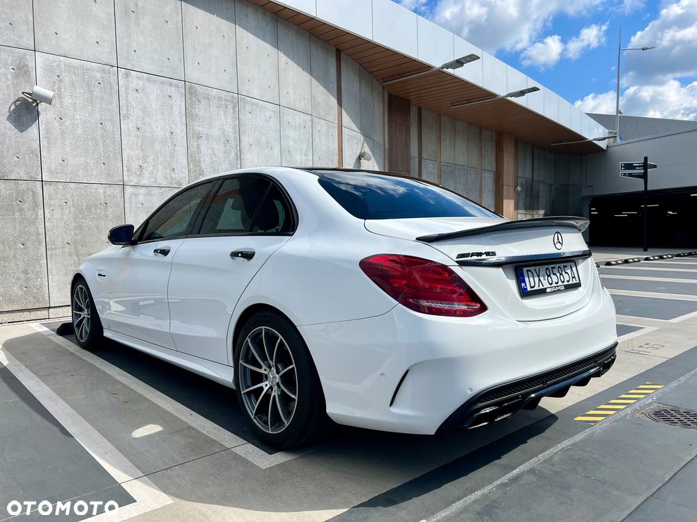 Mercedes-Benz Klasa C AMG 63 AMG Speedshift 7G-MCT - 5