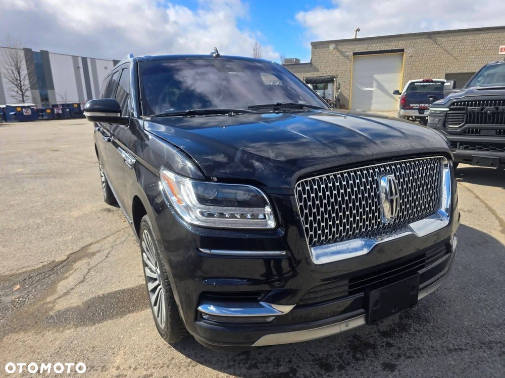 Lincoln Navigator - 3