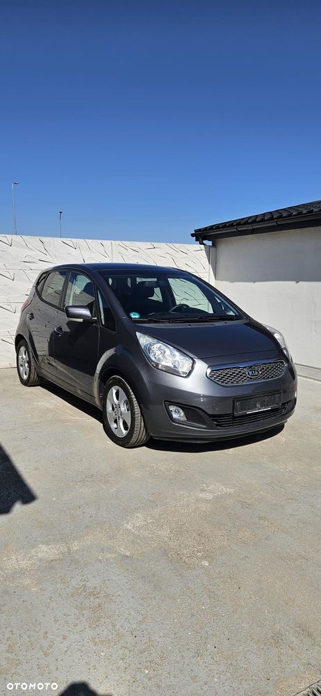 Kia Venga - 1