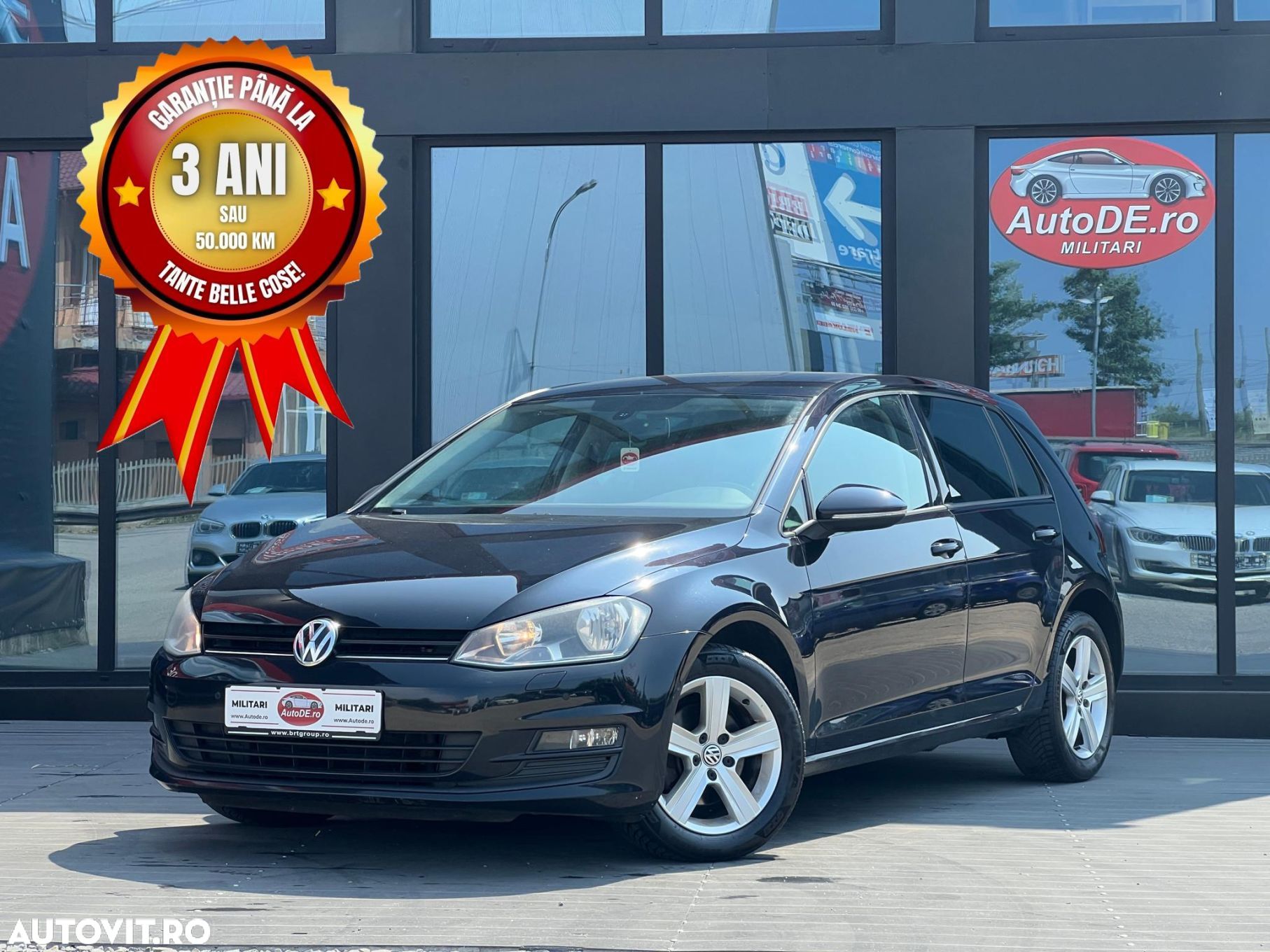 Volkswagen Golf - 1