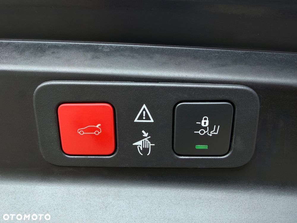 Peugeot 5008 1.5 BlueHDi GT S&S EAT8 - 23