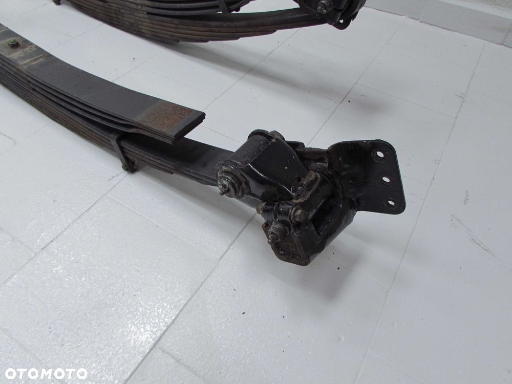 MITSUBISHI CANTER FUSO 7C 9C 17R RESOR RESORY TYL 6+3 PIORA 9 MK527879 13-22 - 3