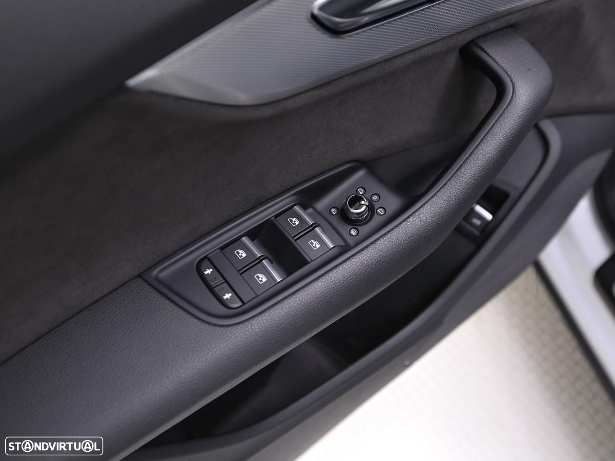Audi Q7 55 TFSIe quattro Tiptronic - 20