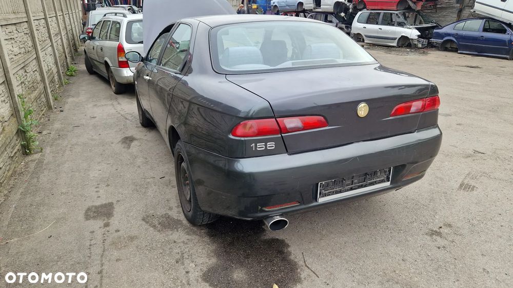 ALFA ROMEO 156 LAMPA NA BŁOTNIK LEWY TYŁ - 1